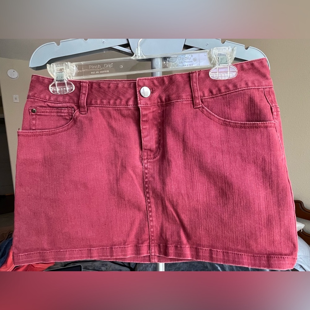 2.1 denim red/maroon skirt, size 28, comfortable and in great condition